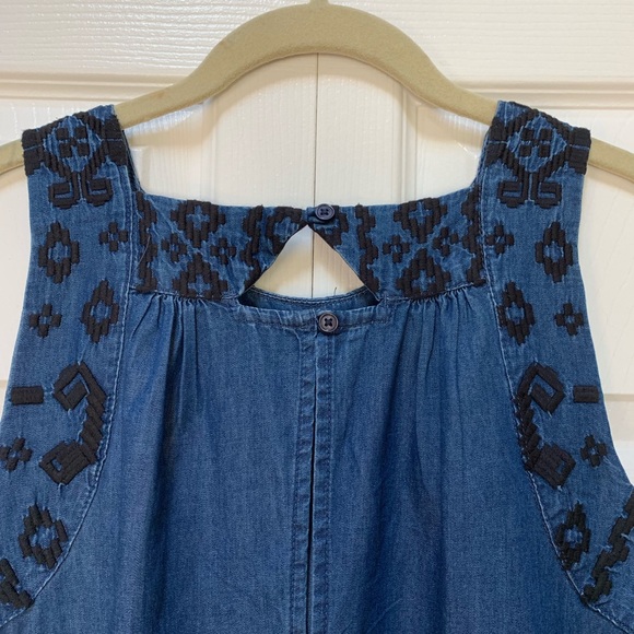 Old Navy Denim Maternity Dress - Picture 4 of 5